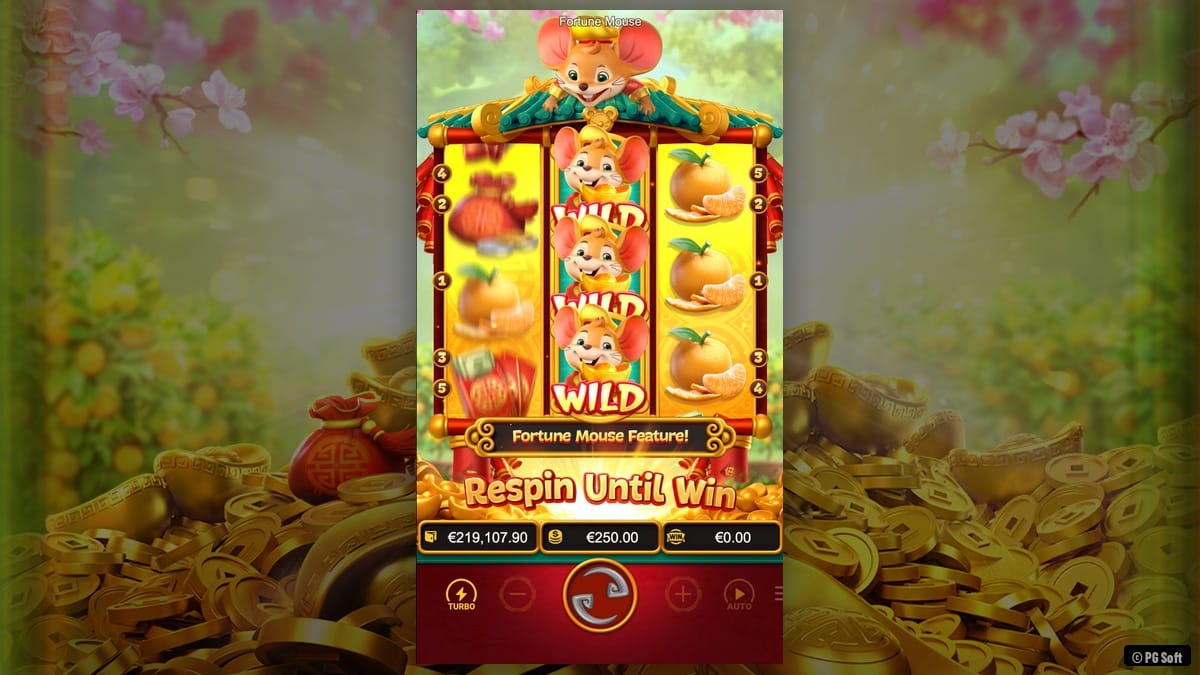 Fortune Mouse Feature ativa: rolo central travado com 3 Wilds e texto Respin Until Win na tela. PG Soft.